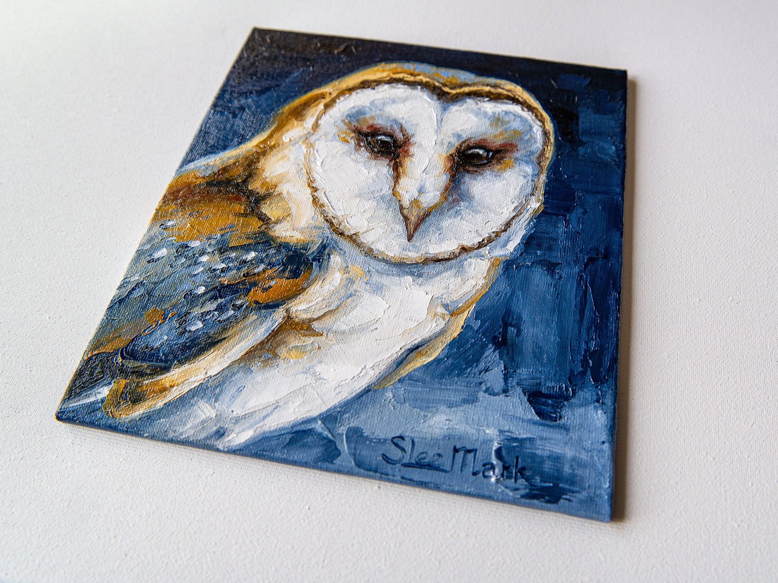 Barn owl Original art 8" by S. Lee Mark Bird oil painting Pet portrait Animal art Home & Living Home Wall Décor Paintings
